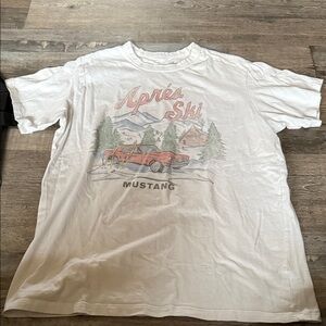 American Eagle Outfitters White Après Ski Mustang Tee